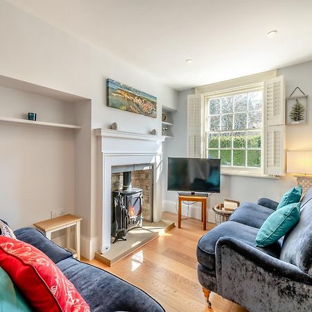 Вилла Ryburn House - Uk43518 Торнтон-Дейл Экстерьер фото