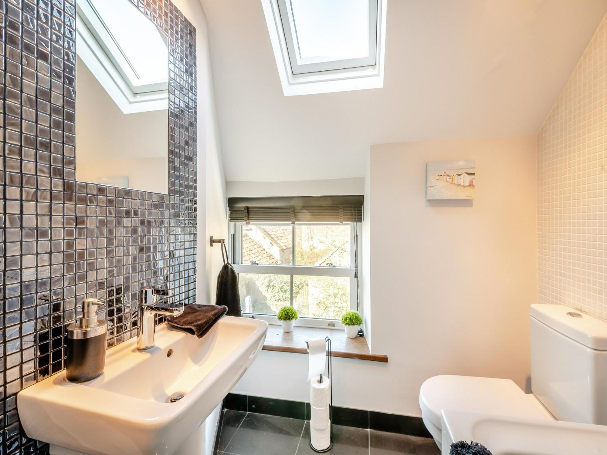 Вилла Ryburn House - Uk43518 Торнтон-Дейл Экстерьер фото